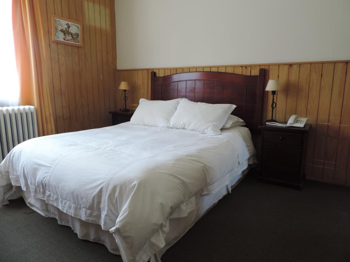 פואנטה ארנס Hostal Oro Fueguino מראה חיצוני תמונה