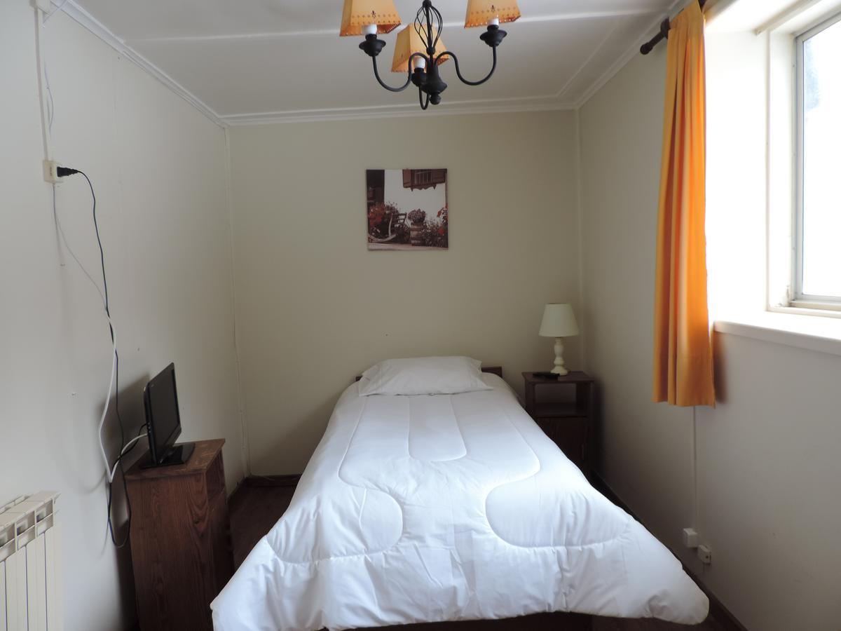 פואנטה ארנס Hostal Oro Fueguino מראה חיצוני תמונה